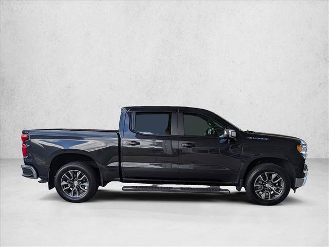 Used 2022 Chevrolet Silverado 1500 LT w/ Protection Package RWD image 4