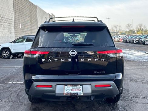 New 2026 Nissan Pathfinder SL w/ SL Premium Package AWD/4WD image 5