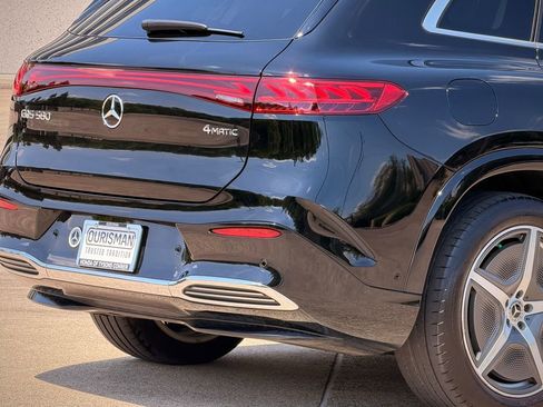Used 2023 Mercedes-Benz EQS 580 4MATIC SUV image 7