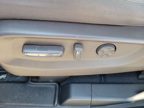 Used 2018 Honda Odyssey EX image 16