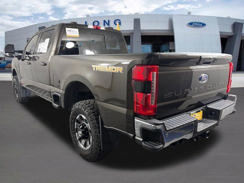 Certified 2024 Ford F250 Lariat w/ Tremor Off-Road Package image 3