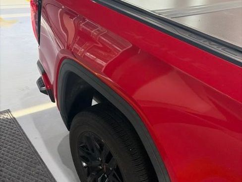 Used 2020 GMC Sierra 1500 Elevation w/ Elevation Value Package AWD/4WD image 5