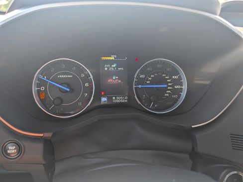 Used 2022 Subaru Ascent Limited w/ Technology Package AWD/4WD image 28