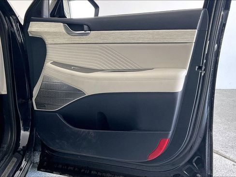 Used 2023 Hyundai Palisade Calligraphy image 22