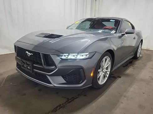 Used 2025 Ford Mustang GT Premium RWD image 1