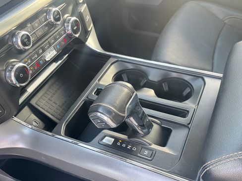 Certified 2022 Ford F150 Lariat w/ Equipment Group 502A High image 52