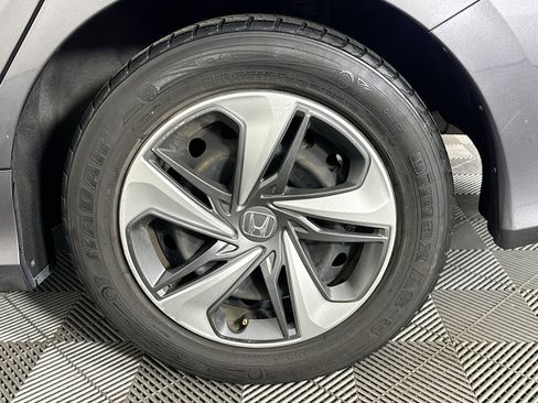 Used 2019 Honda Civic LX image 34