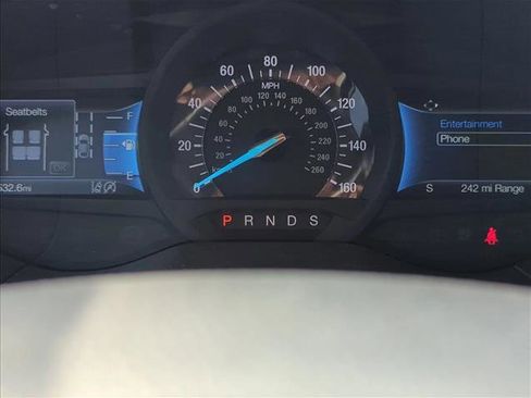 Used 2024 Ford Edge SEL image 9