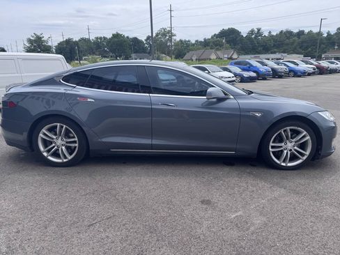 Used 2013 Tesla Model S RWD image 5