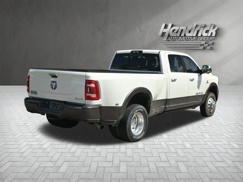 Used 2022 RAM 3500 Limited AWD/4WD image 9
