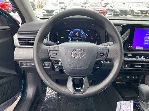 New 2026 Toyota Camry LE image 25