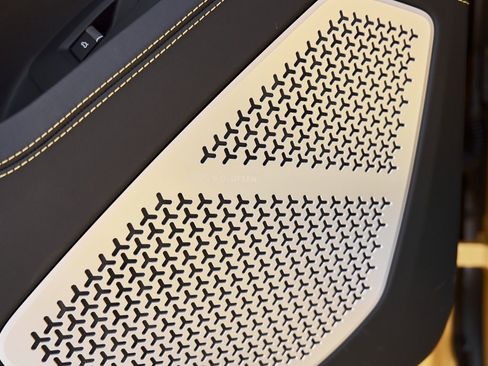 Used 2021 Lamborghini Urus image 33