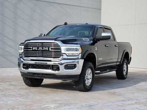 Used 2020 RAM 2500 Laramie AWD/4WD image 4