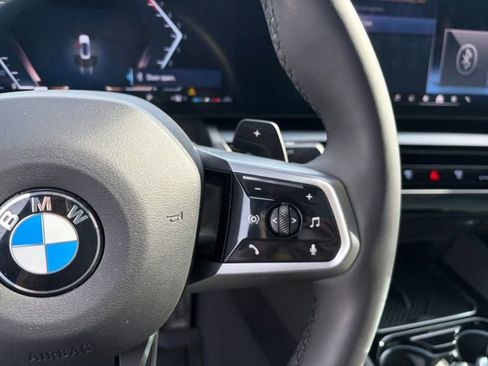 Used 2026 BMW 530i w/ M Sport Package RWD image 8