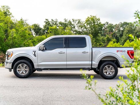 Used 2022 Ford F150 XLT w/ Equipment Group 302A High AWD/4WD image 4
