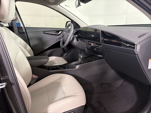 New 2026 Kia Niro EX FWD image 14