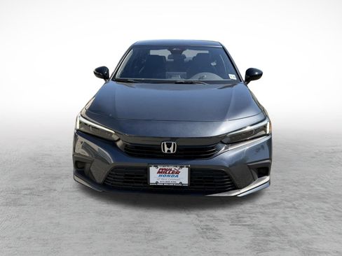 Used 2023 Honda Civic Sport image 2