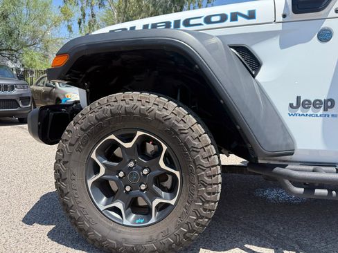 Used 2023 Jeep Wrangler Unlimited Rubicon 4xe AWD/4WD image 10