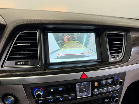 Used 2018 Genesis G80 3.8 image 39