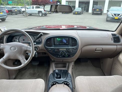 Used 2002 Toyota Sequoia SR5 AWD/4WD image 11