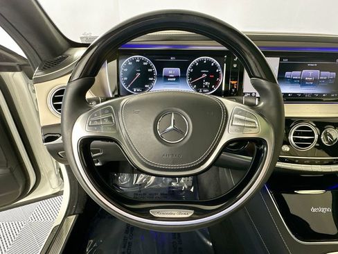Used 2015 Mercedes-Benz S 550 Sedan image 11