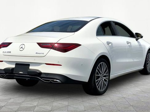 Used 2025 Mercedes-Benz CLA 250 4MATIC image 5