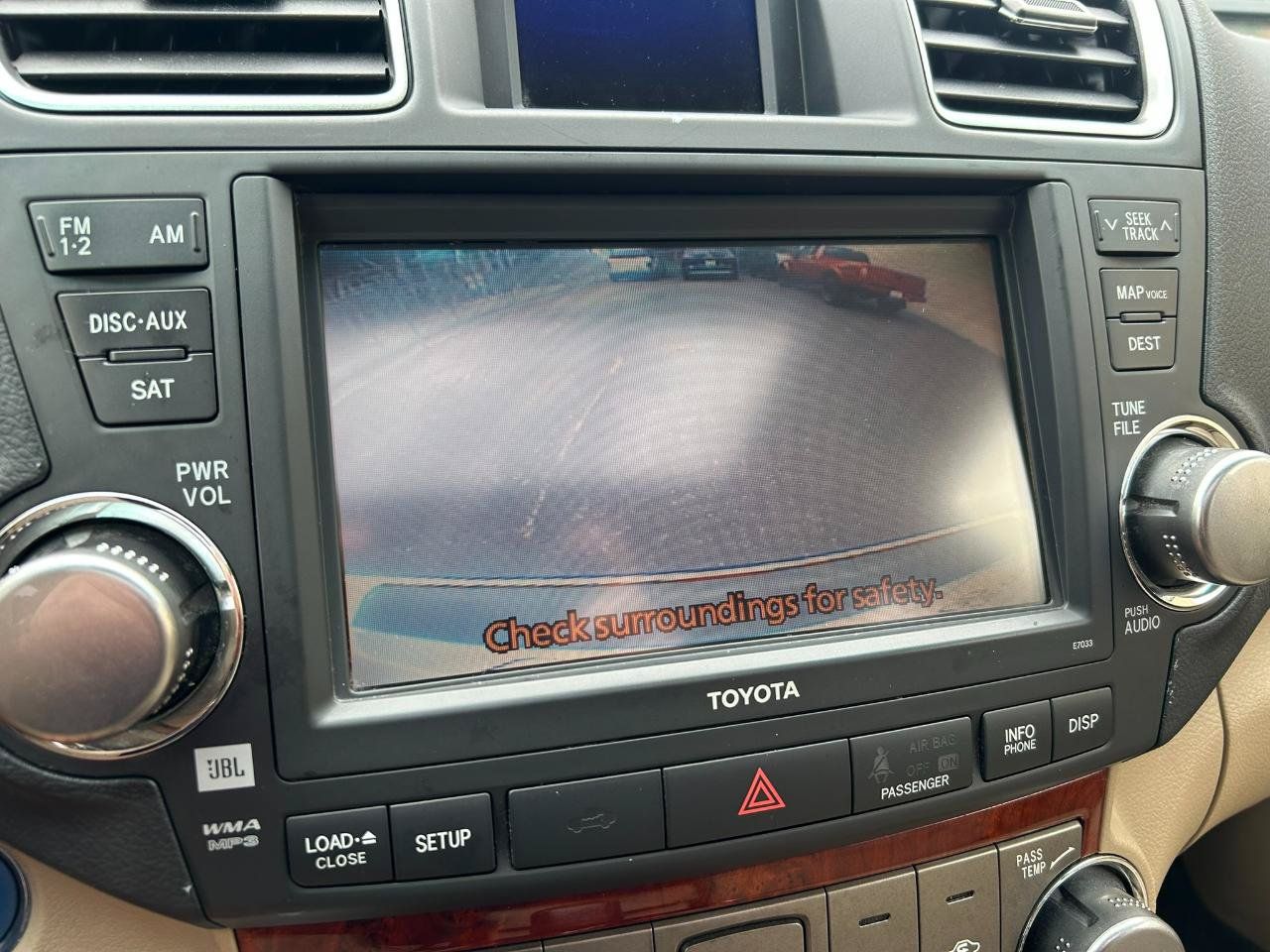 Used 2012 Toyota Highlander Limited AWD/4WD image 20
