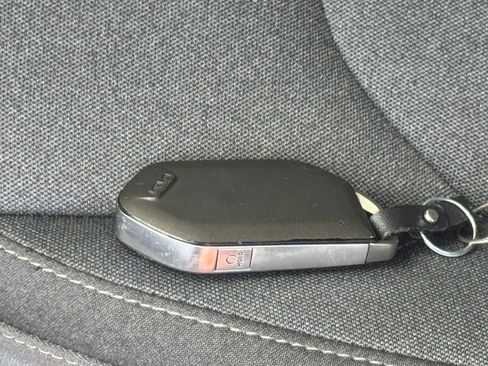 Used 2025 Kia K4 LXS image 24