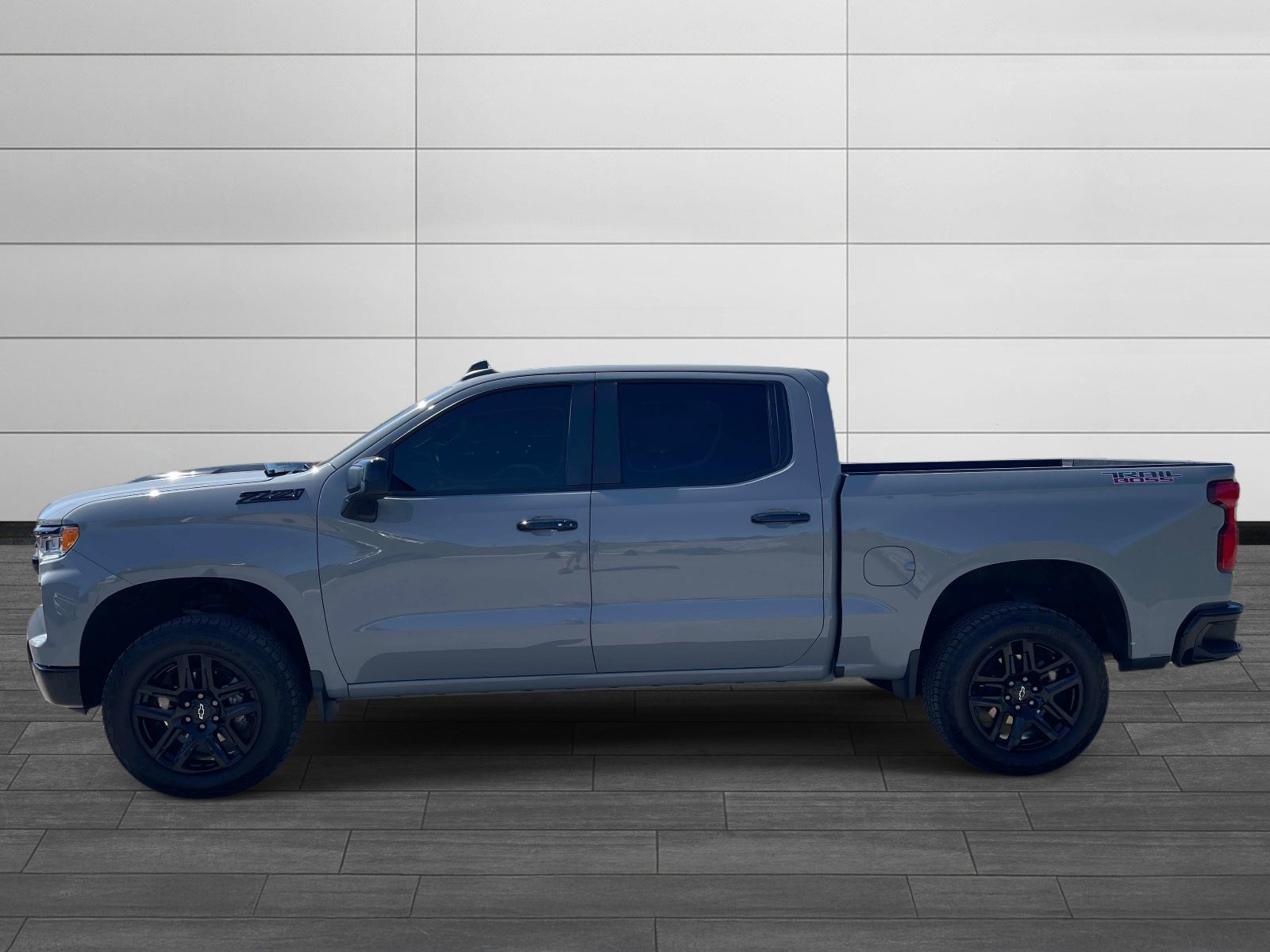 Used 2024 Chevrolet Silverado 1500 LT Trail Boss w/ Protection Package AWD/4WD image 6