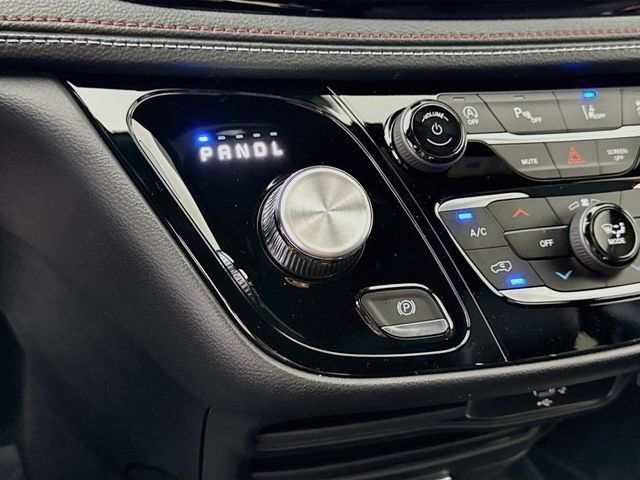 New 2027 Chrysler Pacifica Select AWD/4WD image 16