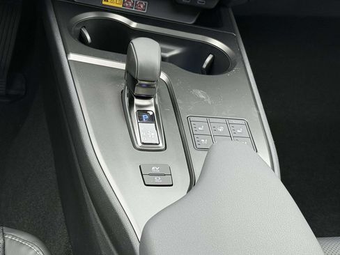 New 2026 Lexus UX 300h AWD image 15