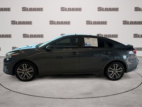 Used 2023 Kia Forte GT-Line w/ GT-Line Technology Package FWD image 2