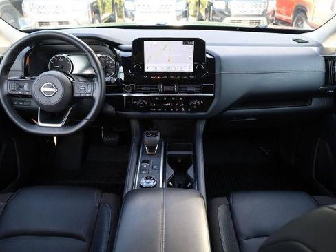 Used 2022 Nissan Pathfinder SL w/ Cargo Package AWD/4WD image 26