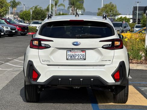 Used 2025 Subaru Crosstrek 2.5i Limited w/ Crosstrek Mirror Package AWD/4WD image 5