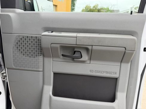 Used 2014 Ford E-150 and Econoline 150 w/ Commercial Cargo Van Package image 16