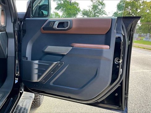 Certified 2023 Ford Bronco Outer Banks w/ Sasquatch Package AWD/4WD image 22
