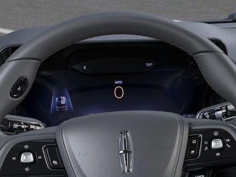 New 2026 Lincoln Aviator AWD image 35