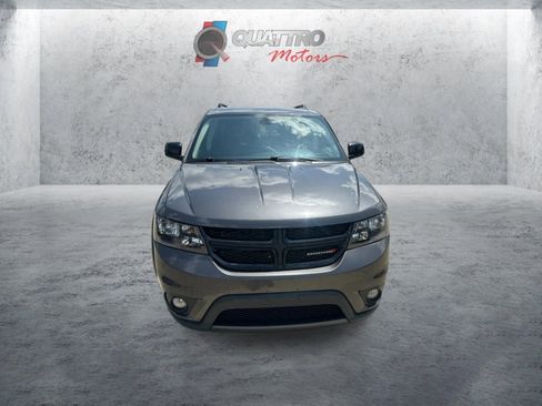 Used 2019 Dodge Journey SE w/ Connectivity Group FWD image 9