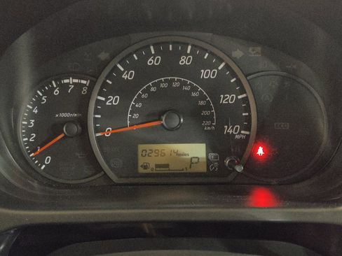 Used 2024 Mitsubishi Mirage ES FWD image 23