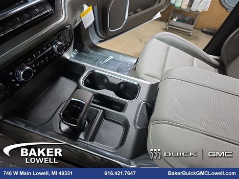 New 2026 GMC Sierra 1500 SLT w/ SLT Premium Package image 23