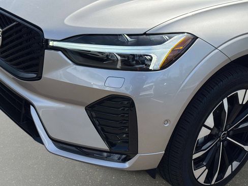 Certified 2026 Volvo XC60 B5 Ultra w/ Protection Package Premier image 9