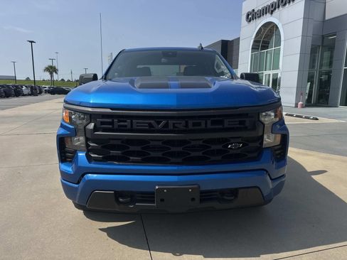 Used 2023 Chevrolet Silverado 1500 Custom w/ Rally Edition AWD/4WD image 2