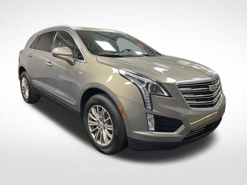 Used 2018 Cadillac XT5 Luxury w/ Driver Awareness Package image 8