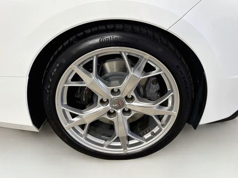 Used 2022 Chevrolet Corvette Stingray Premium Cpe w/ Z51 Performance Package RWD image 31