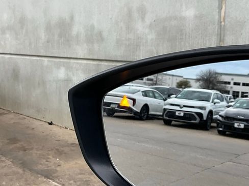 Used 2025 MAZDA CX-50 AWD 2.5 S w/ Premium Package image 21