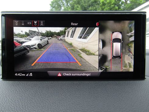 Used 2017 Audi Q7 3.0T Premium Plus w/ Premium Plus Package image 42