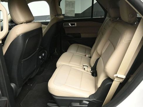 Certified 2020 Ford Explorer Limited w/ Class III Trailer Tow Package image 21