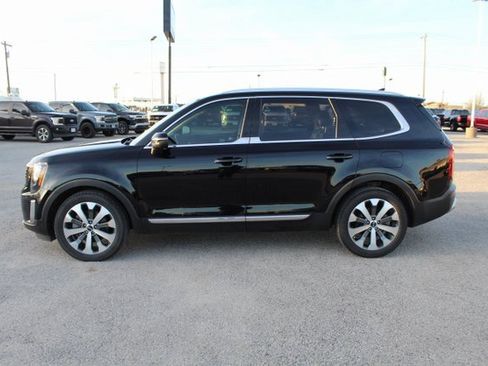 Used 2021 Kia Telluride EX w/ EX Premium Package image 12