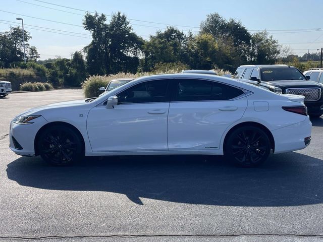 Used 2022 Lexus ES 300h F Sport FWD image 4