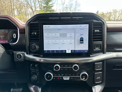 Used 2023 Ford F150 Lariat AWD/4WD image 25